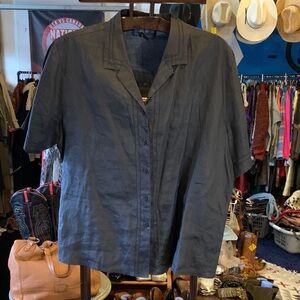 100% Lines Dark Gray Vintage Button-Up Shirt